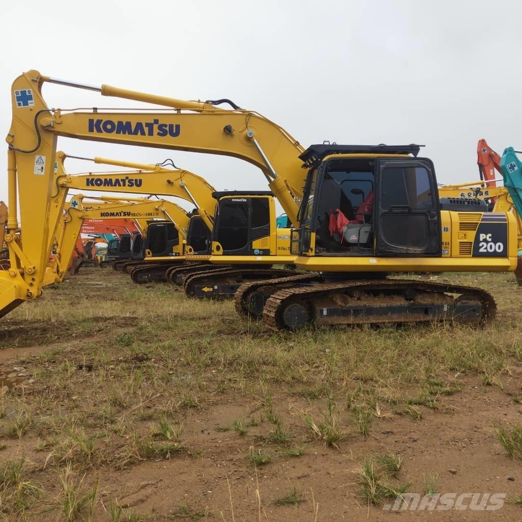 Komatsu PC200-8 Escavadeiras de esteiras