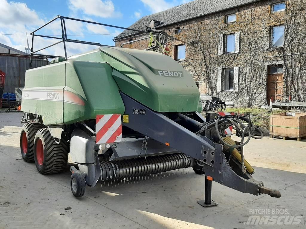 Fendt 1270 ST Enfardadeira de fardos quadrados