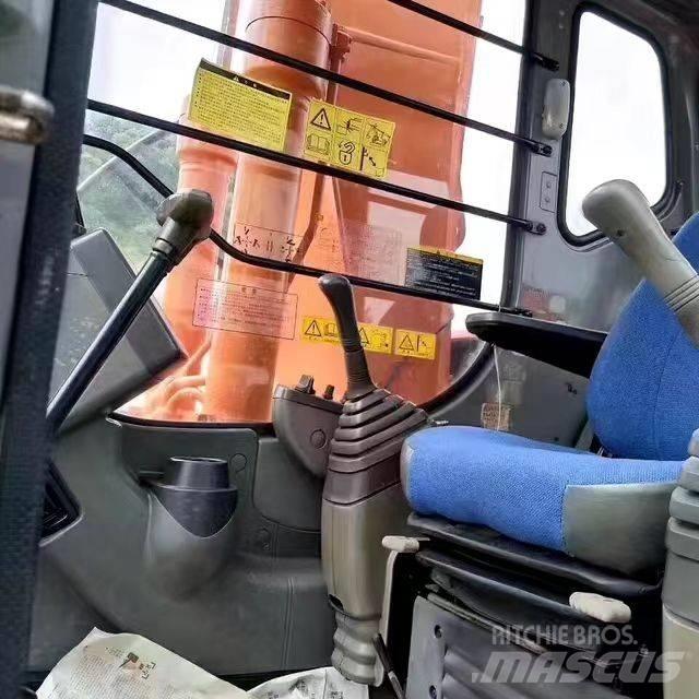 Hitachi EX 120 Escavadeiras de esteiras