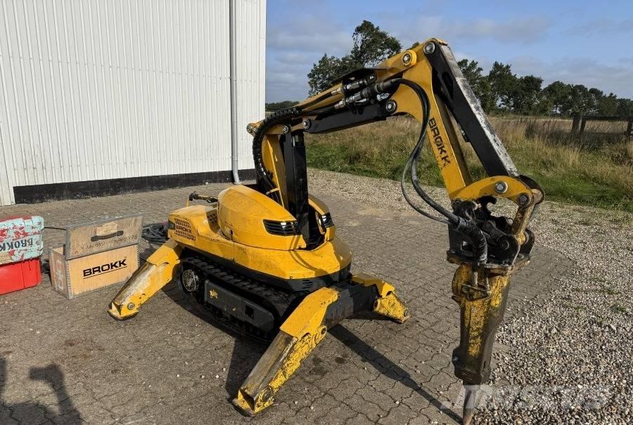 Brokk 110 Escavadoras de demolição