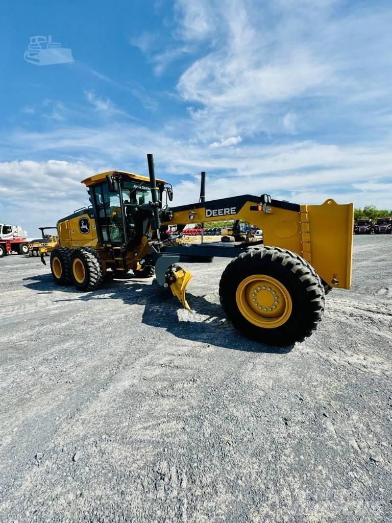 DEERE 672G Motoniveladoras