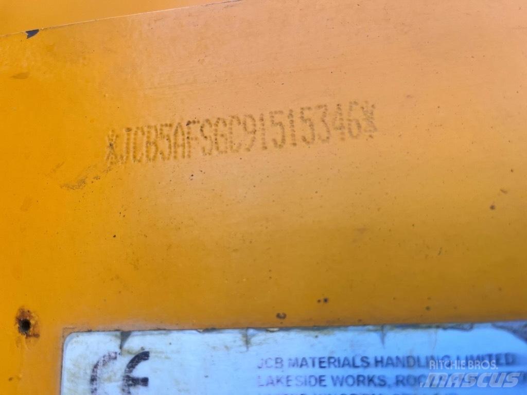 JCB 540-170 Manipulador telescópico