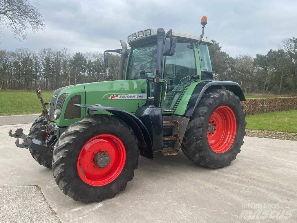 Fendt 716 Tratores Agrícolas usados