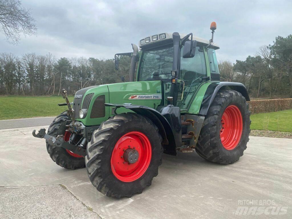 Fendt 716 Tratores Agrícolas usados