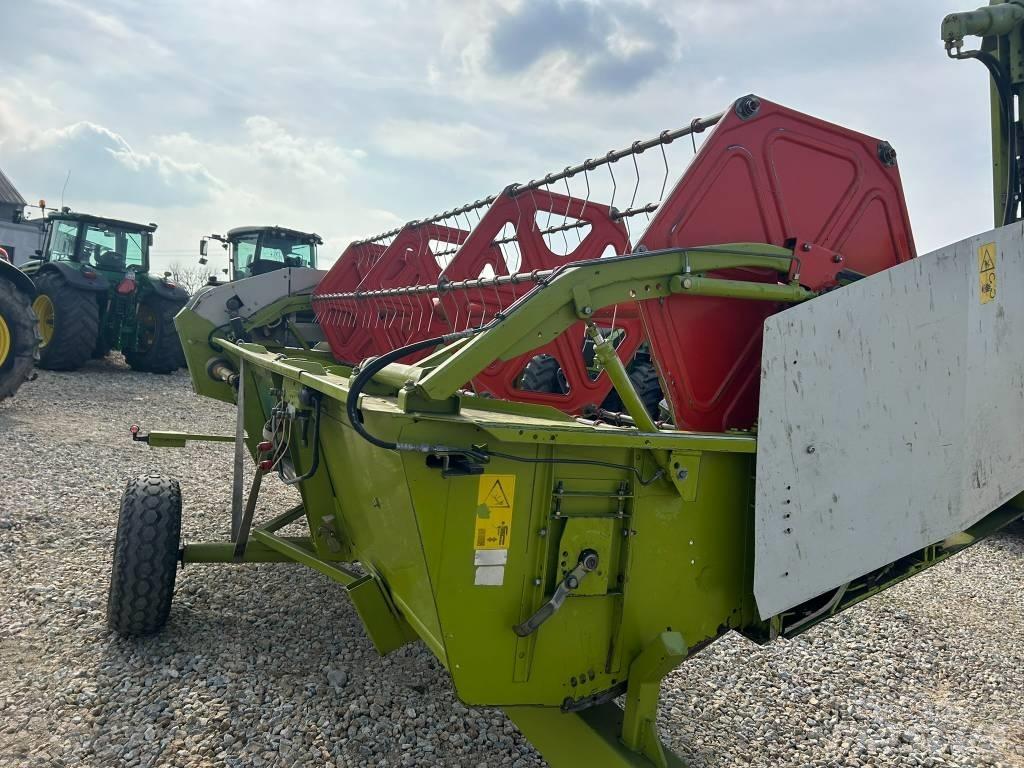 CLAAS Medion 310 Ceifeiras debulhadoras