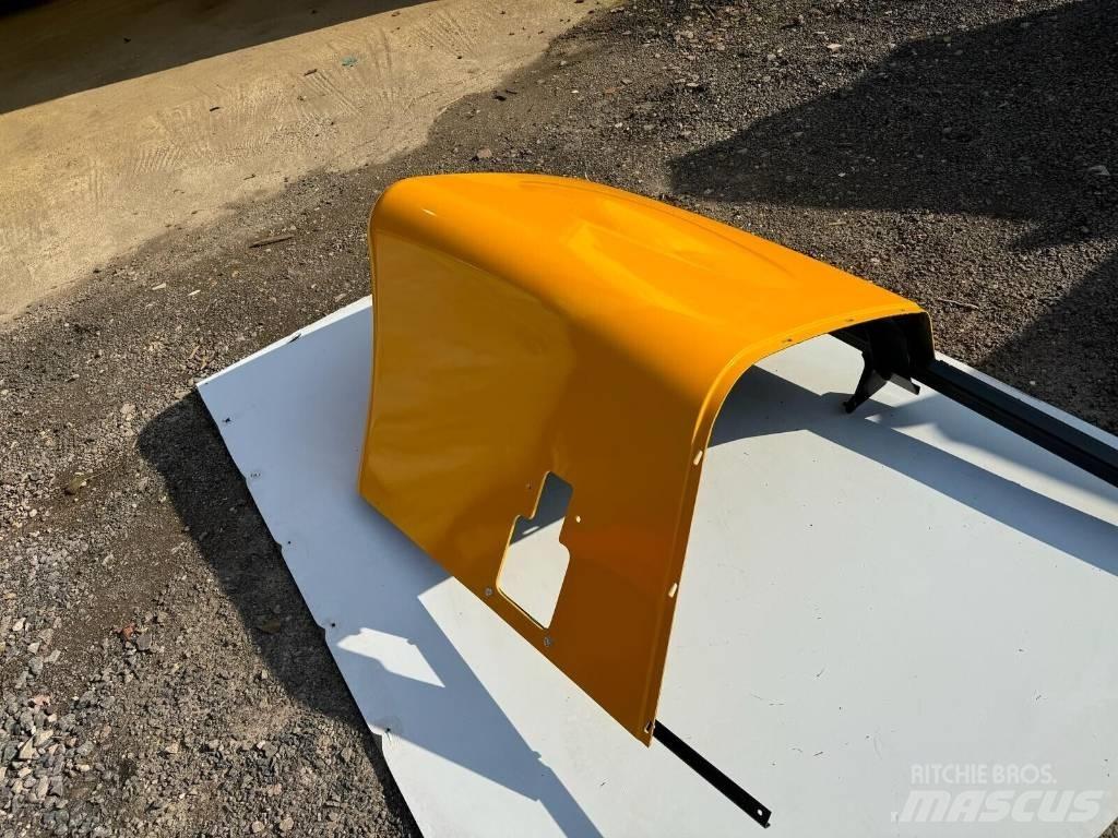 JCB ENGINE COVER Chassis e suspensões
