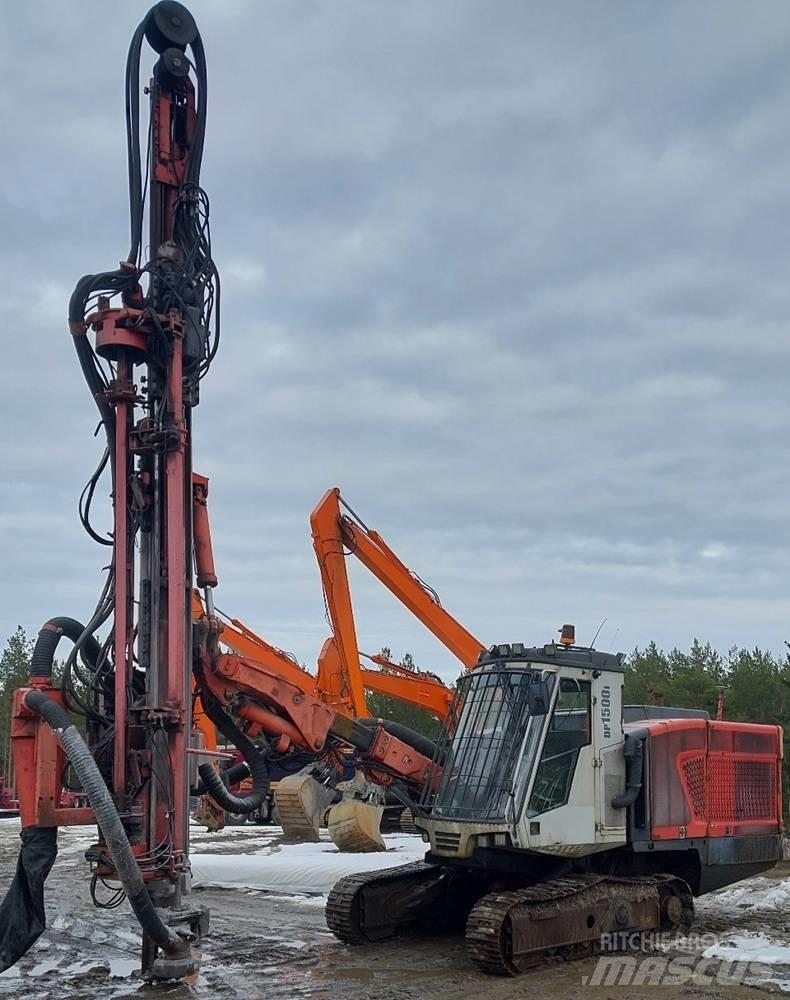 Sandvik DP 1500 i Perfuradoras Túneis e mineração subterrânea