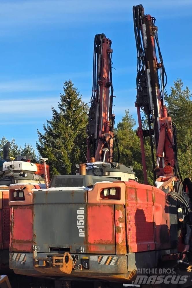 Sandvik DP 1500 i Perfuradoras Túneis e mineração subterrânea