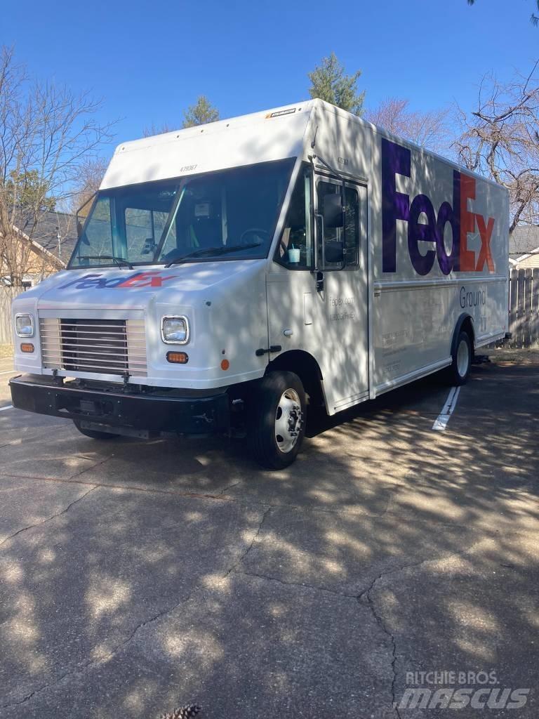 Ford F59 Caixa fechada