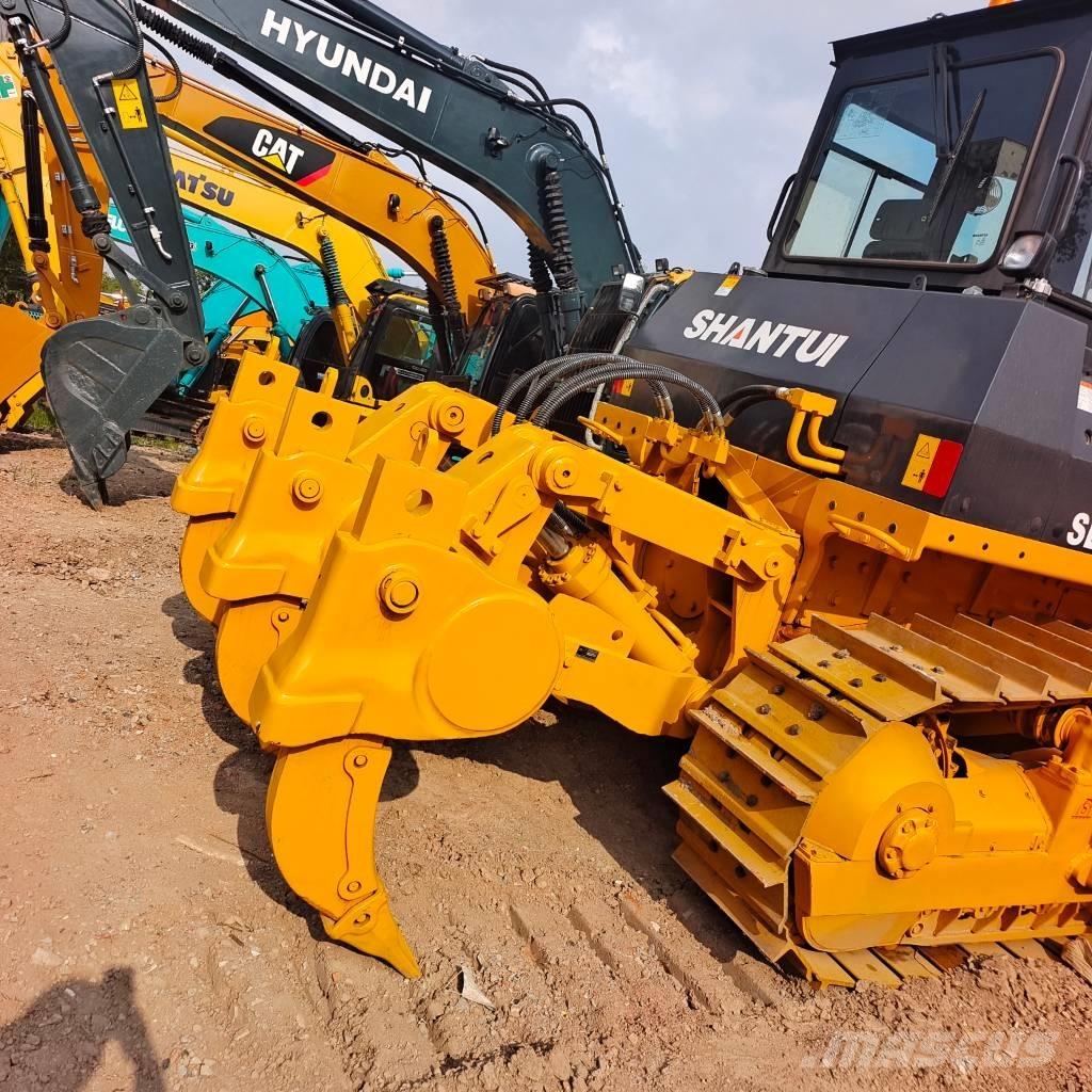Shantui SD 22 Dozers - Tratores rastos