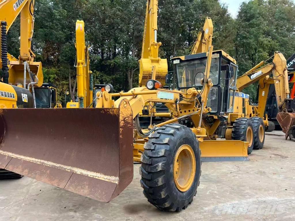 SEM 919 Motoniveladoras