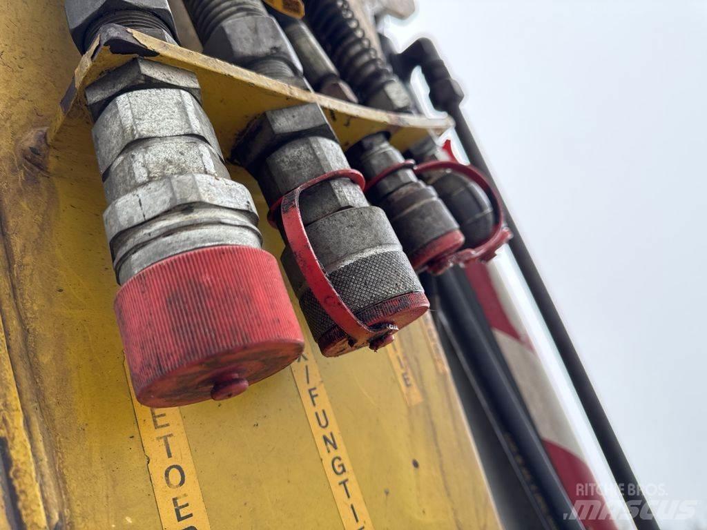Wacker Neuson  Escavadoras de rodas
