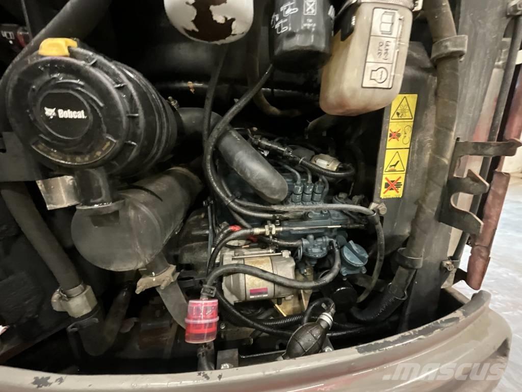 Bobcat E 17 Miniescavadeiras