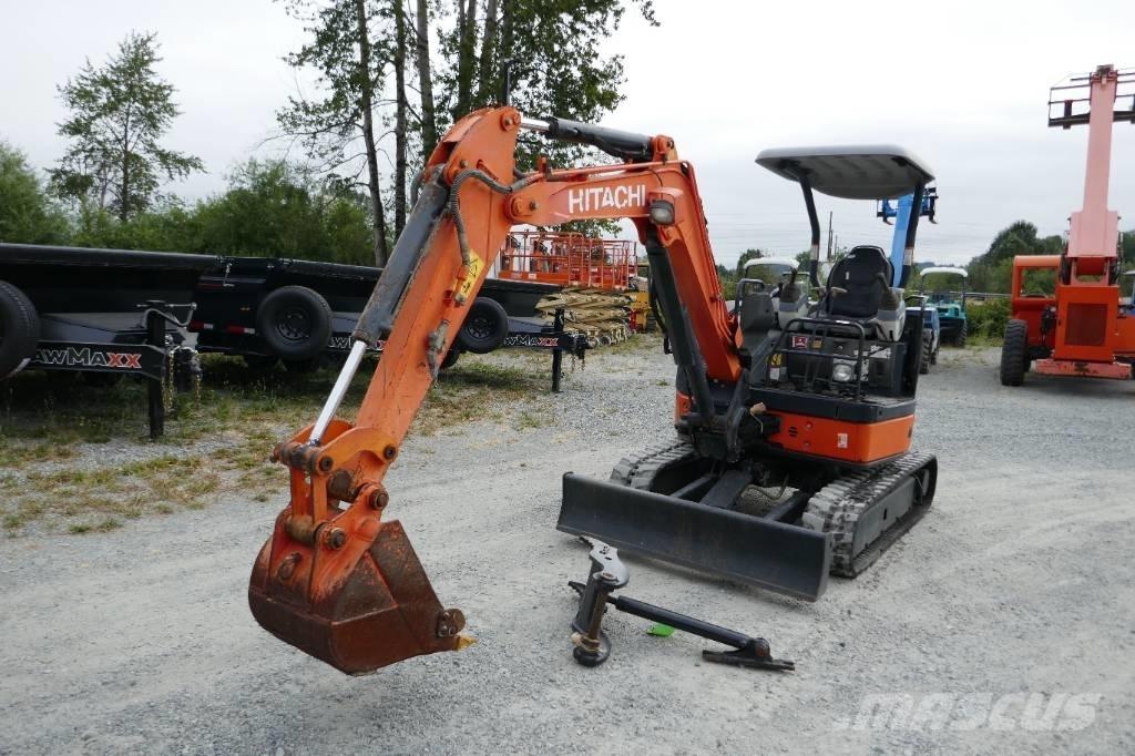Hitachi ZX 30 U-3 Miniescavadeiras