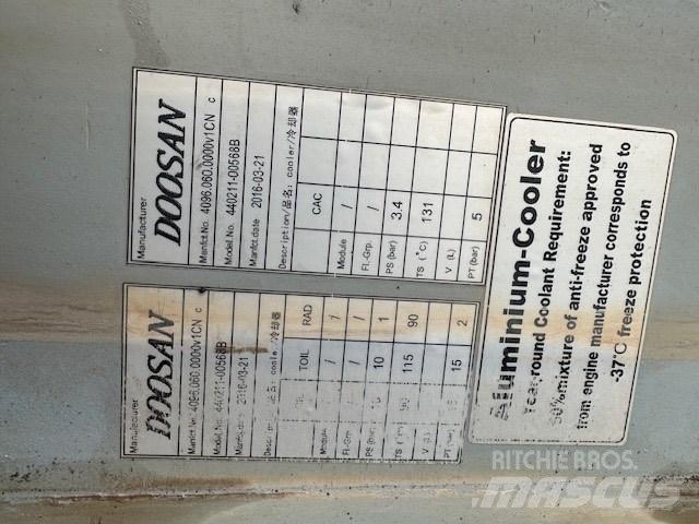 Doosan DL 450-5 Radiadores máquinas construção