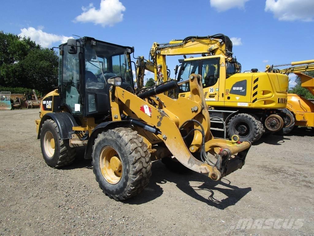 CAT 908 M Carregadeiras de rodas