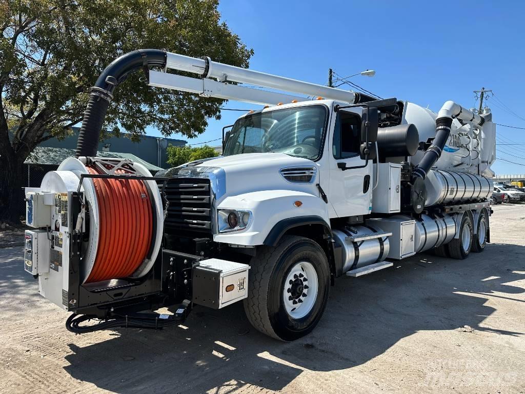 Freightliner 114 SD Camiões Aspiradores Combi