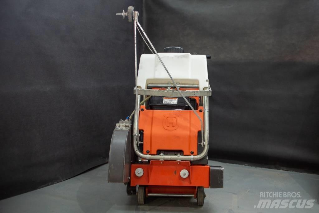 Husqvarna FS413 Máquinas separadoras de asfalto