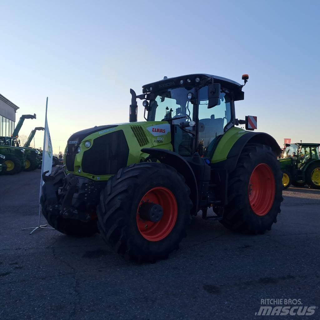 CLAAS Axion 830 Tratores Agrícolas usados