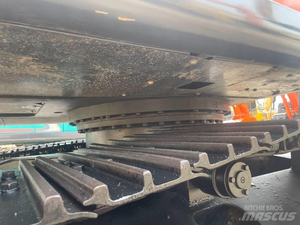 Hitachi ZX 240 Escavadeiras de esteiras