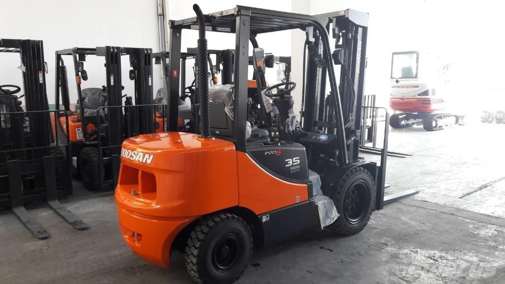 Doosan D35 C-5 Empilhadores Diesel