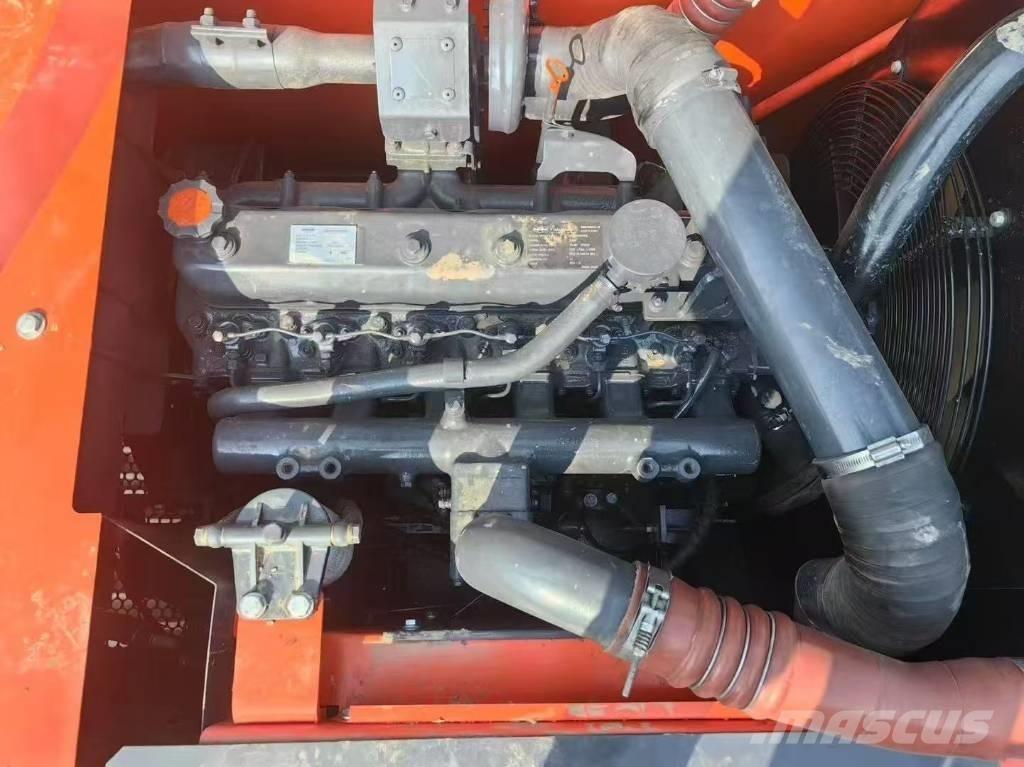 Doosan DX 225 LC Escavadeiras de esteiras