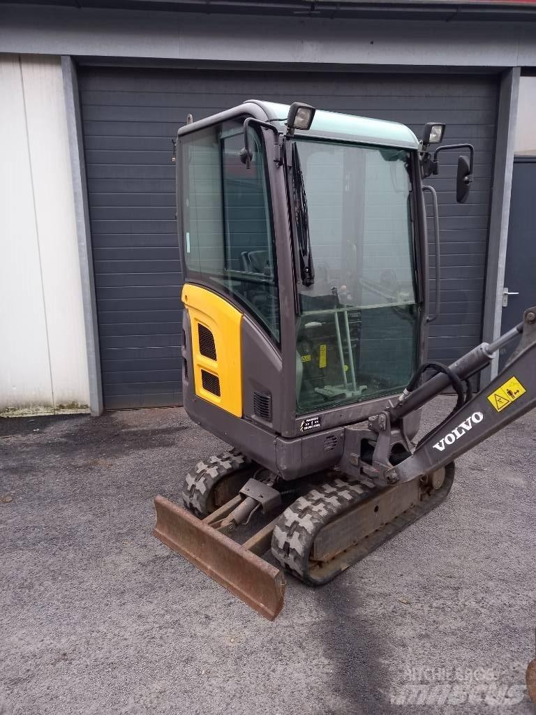 Volvo EC 15 Miniescavadeiras