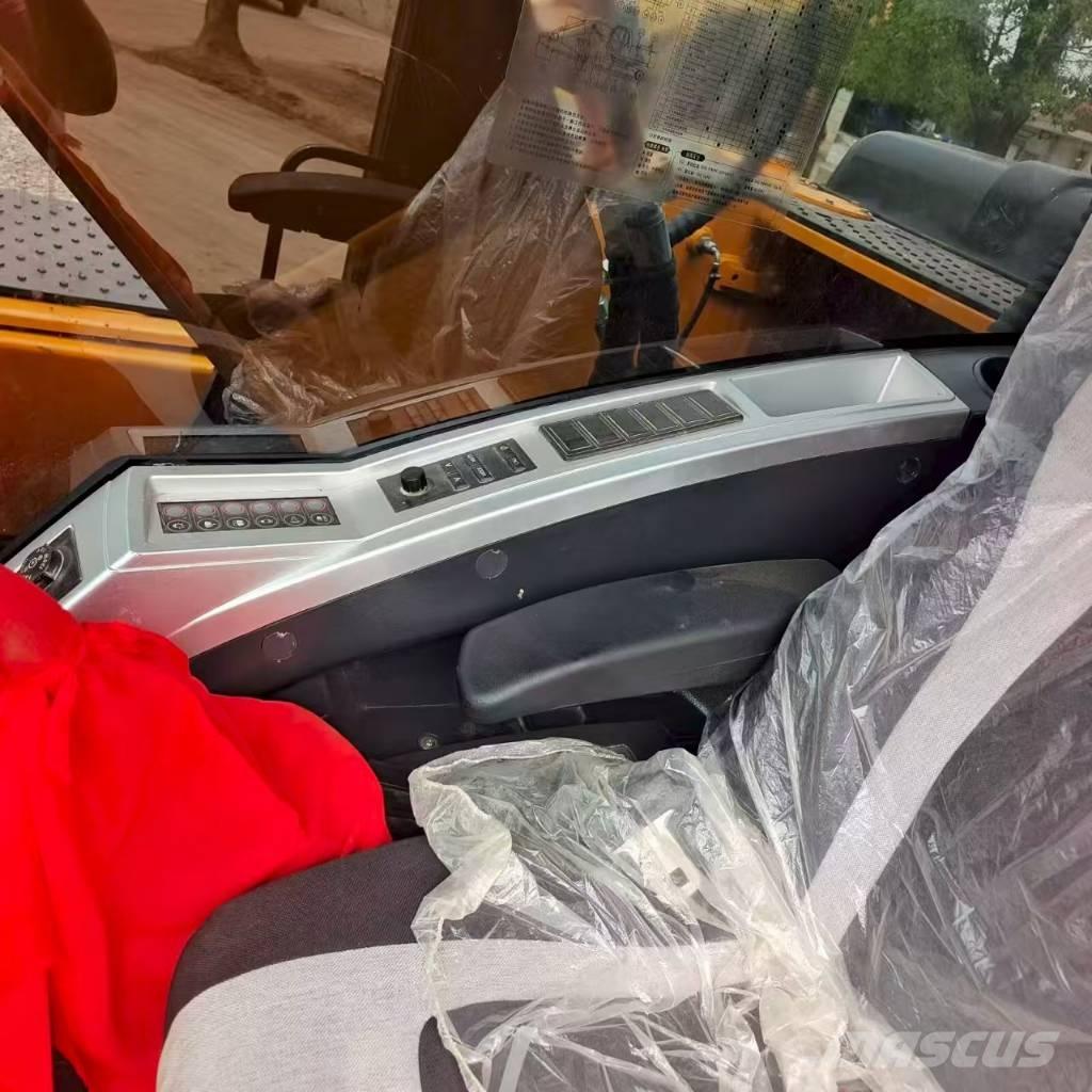 Hyundai 220LC-9S Escavadeiras de esteiras