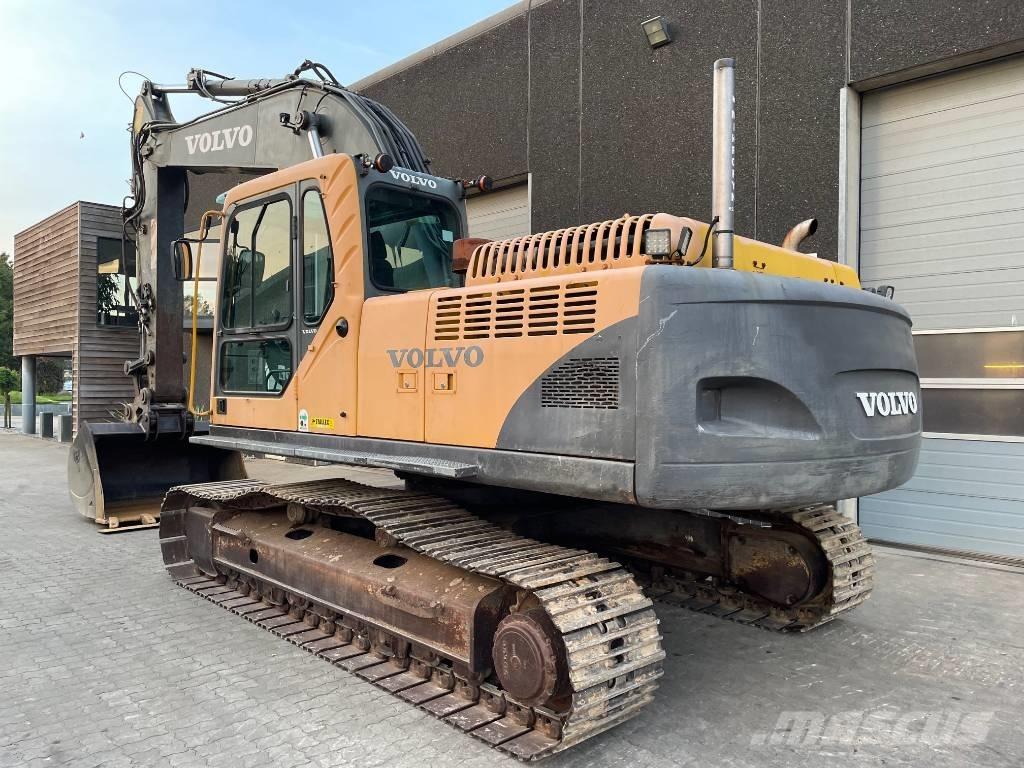 Volvo EC240B Escavadeiras de esteiras