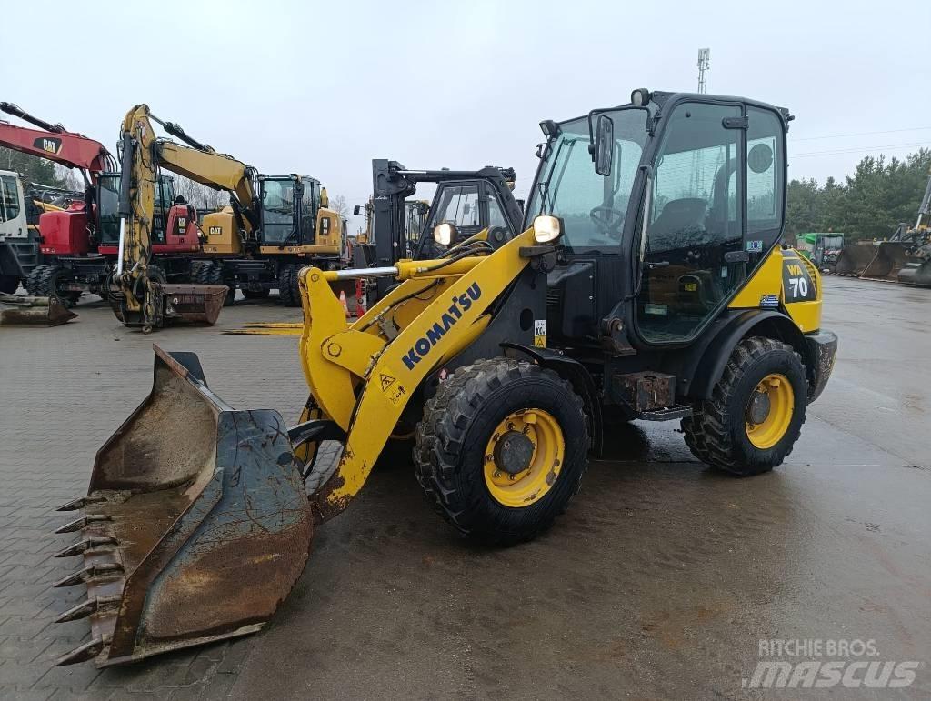 Komatsu WA70-7 Carregadeiras de rodas