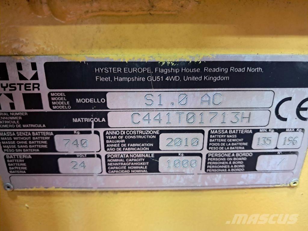 Hyster S1.0 AC Empilhador para operador externo