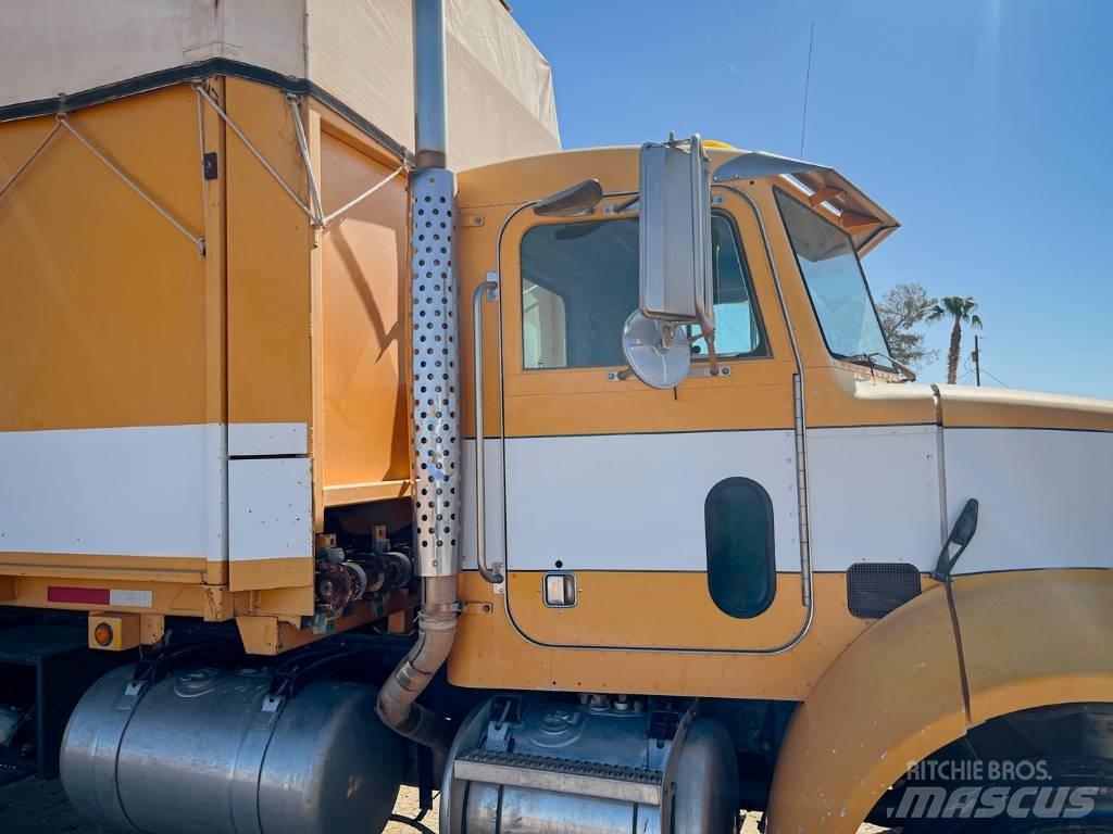 Peterbilt 330 Outros Camiões