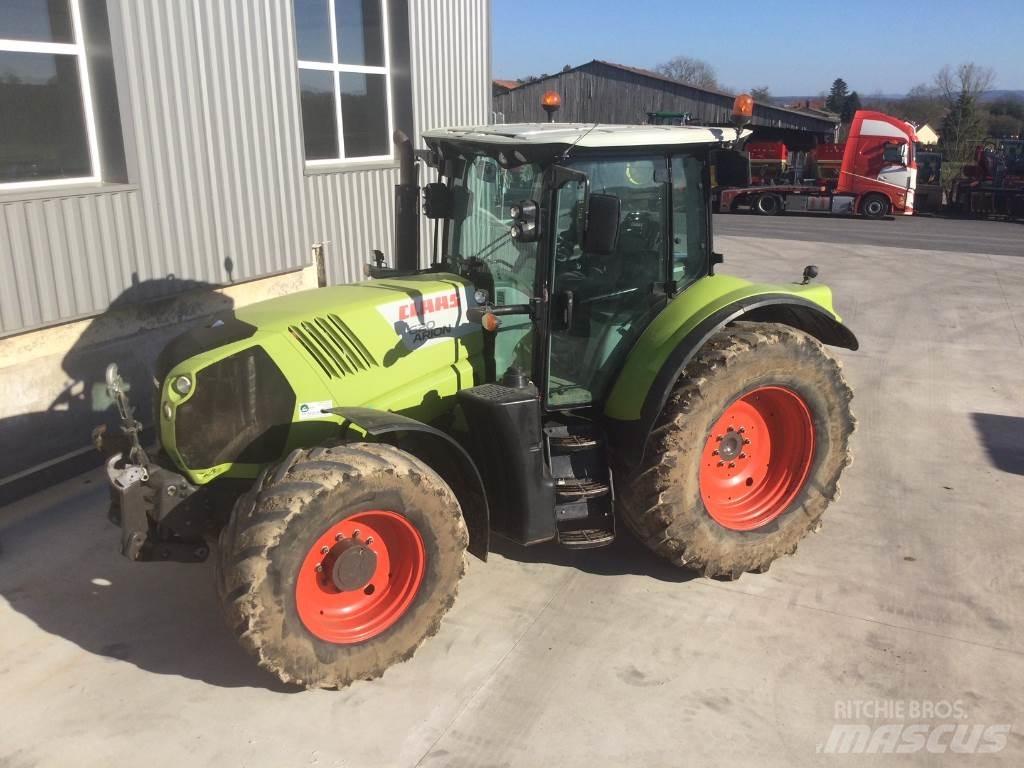 CLAAS ARION 620 Tratores Agrícolas usados