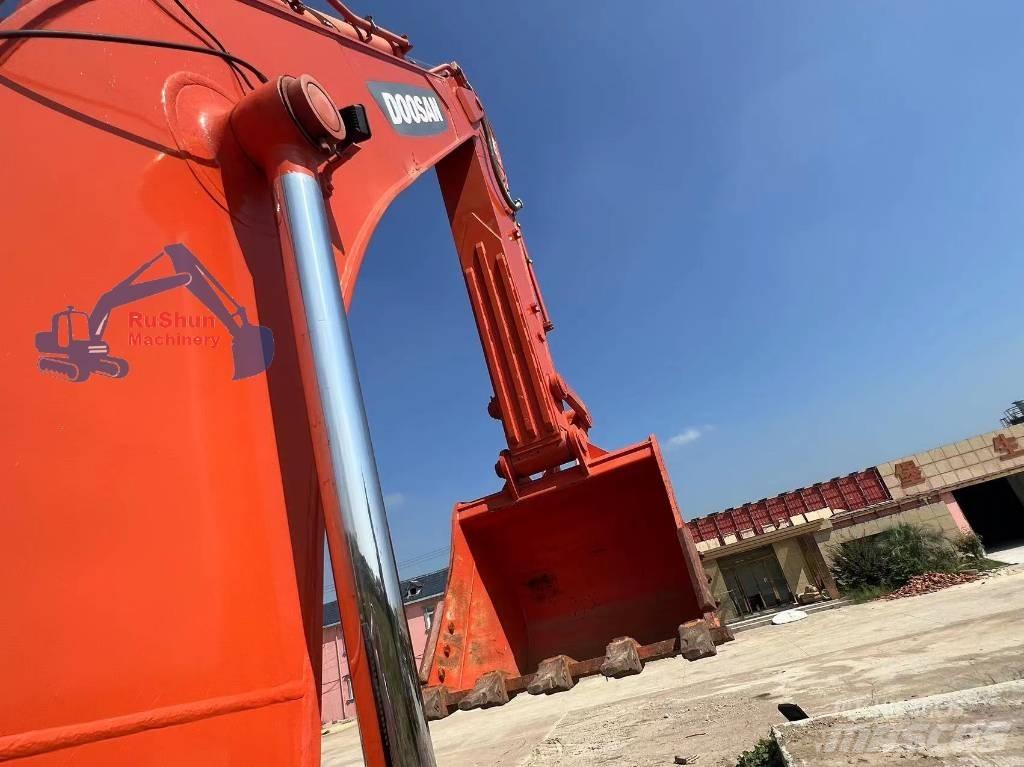 Doosan DH420 Escavadeiras de esteiras