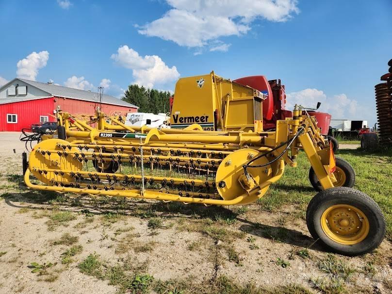 Vermeer R2300 Ancinho virador
