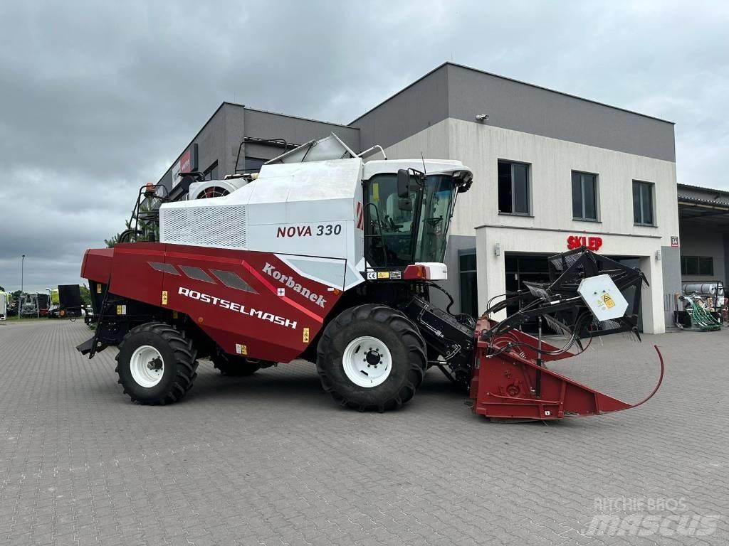 Rostselmash Nova330 Ceifeiras debulhadoras