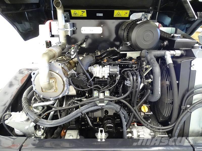 Yanmar V100-5 Carregadeiras de rodas