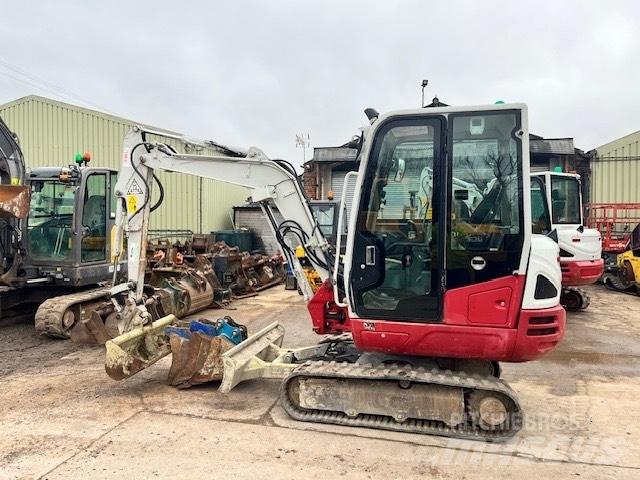 Takeuchi TB 230 Miniescavadeiras