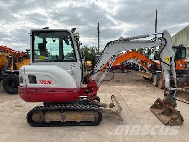 Takeuchi TB 230 Miniescavadeiras