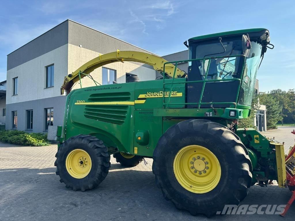 John Deere 7300 Forrageiras auto-propulsionadas