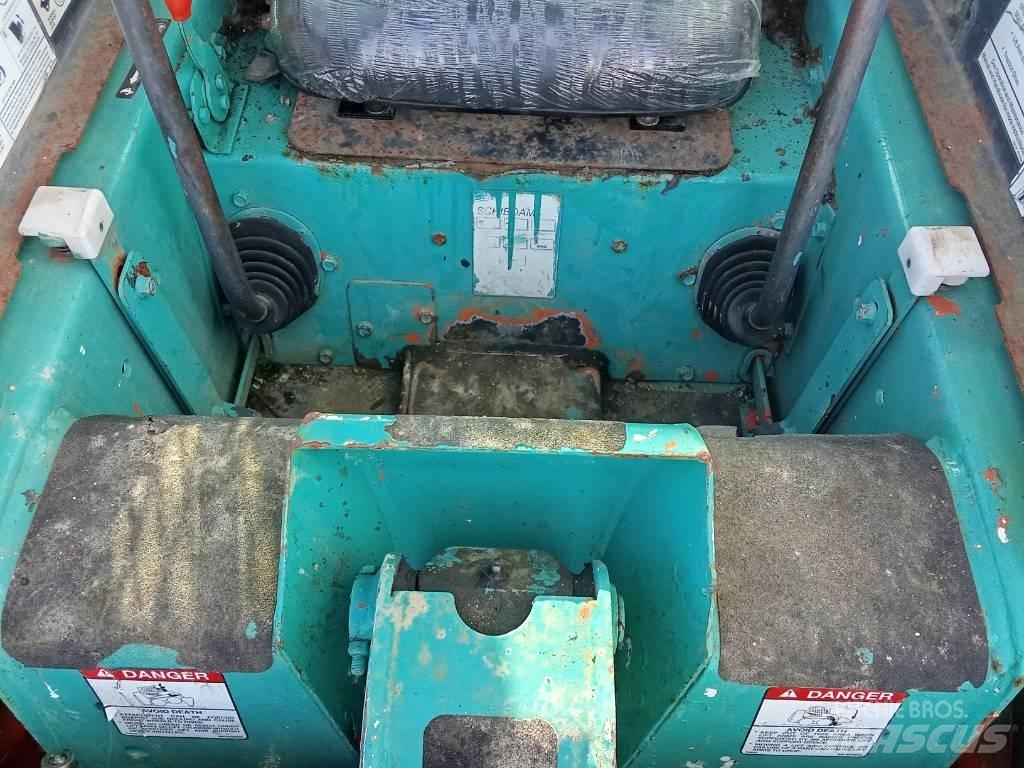 Bobcat 753 Miniescavadeiras