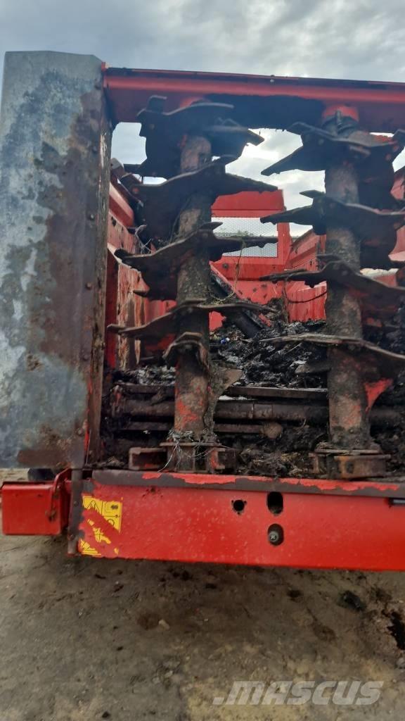 TEAGLE TITAN 9 Espalhadores de estrume