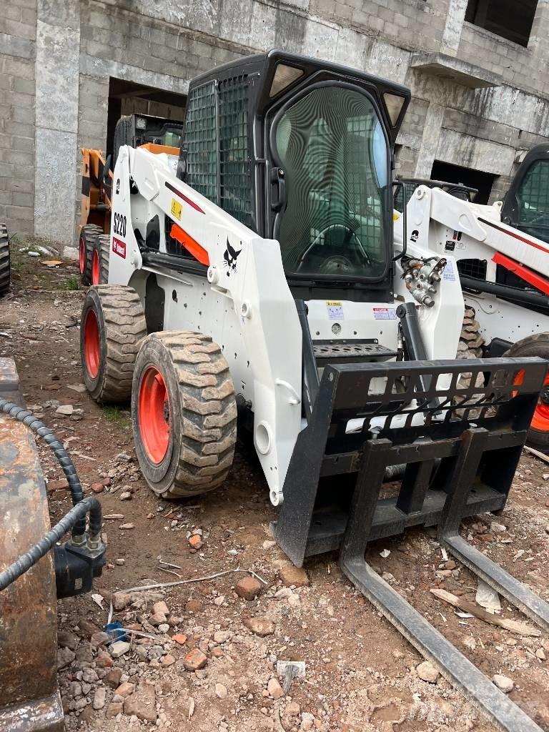 Bobcat S220 Minicarregadeiras