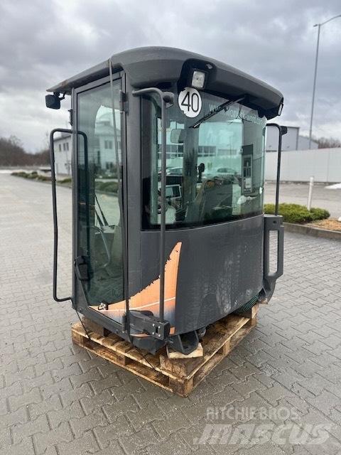 CASE 721 F USED CAB Cabina