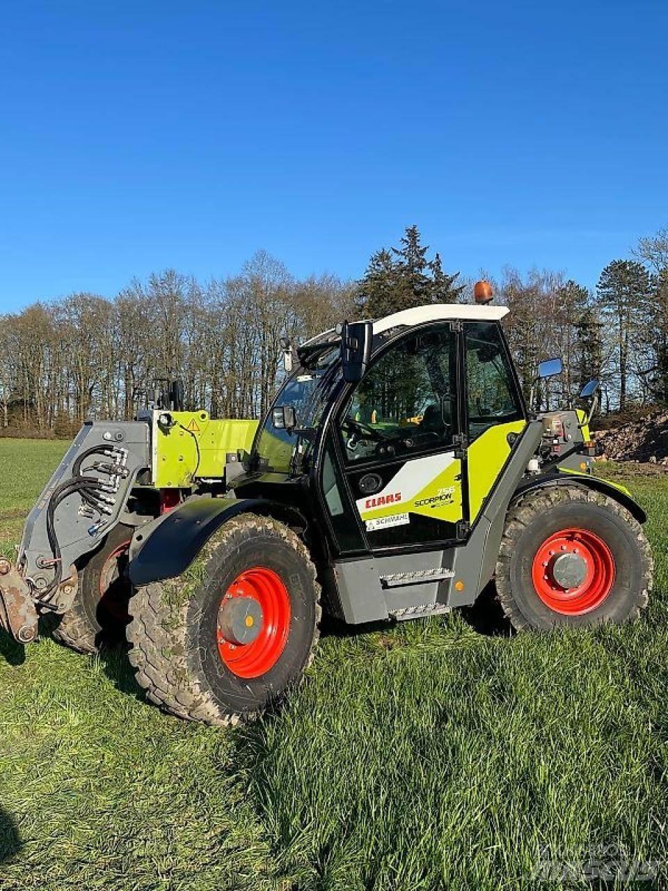CLAAS SCORPION 756 Elevadores braços Telescópicos