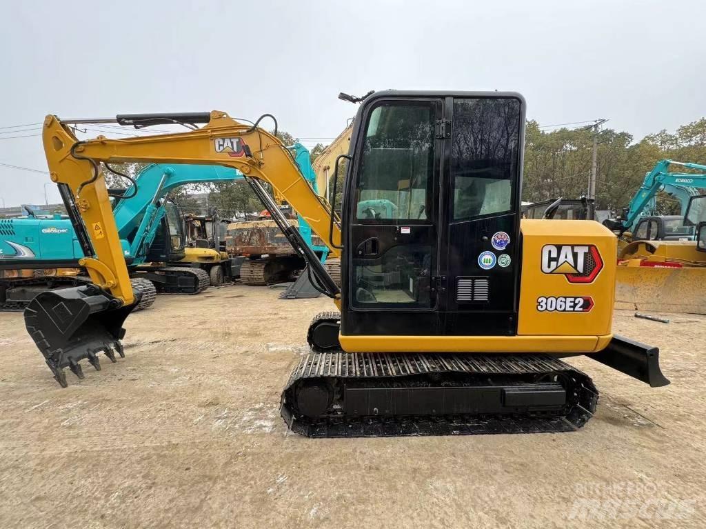 CAT 306E Miniescavadeiras