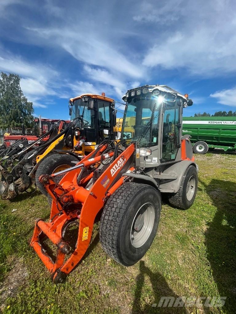 Atlas Weycor AR 65 e Carregadeiras de rodas