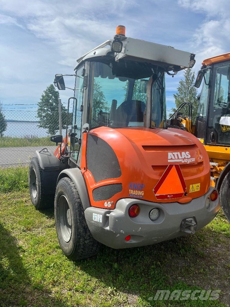 Atlas Weycor AR 65 e Carregadeiras de rodas