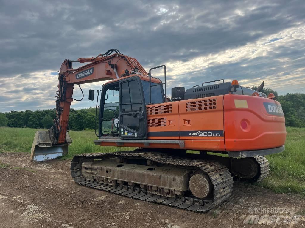 Doosan DX 300 LC Escavadeiras de esteiras
