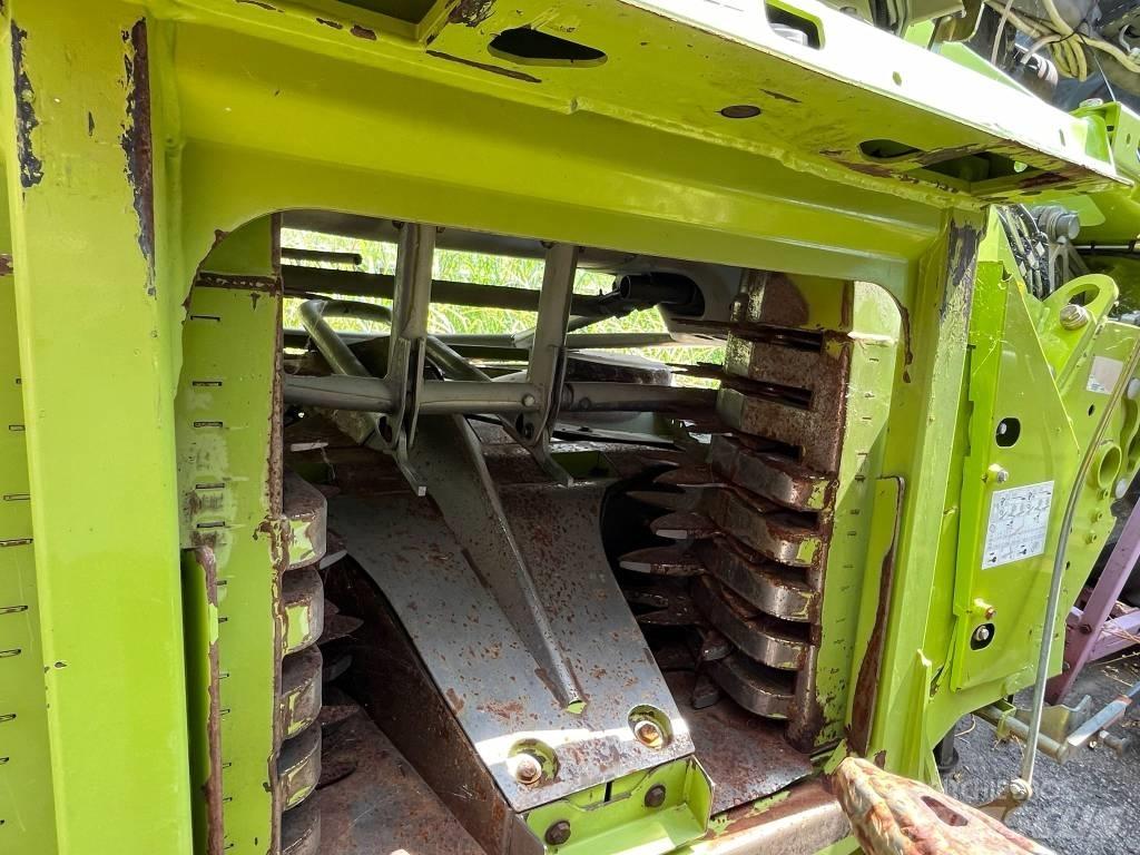 CLAAS Orbis 750 Acessórios máquinas feno e forragem
